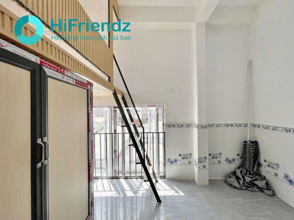 GẦN VHU PHÒNG MỚI CỬA SỔ TRỜI NT CƠ BẢN GÁC CAO 