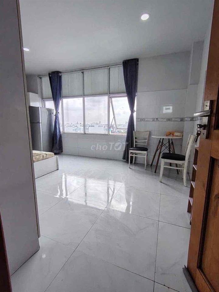 STUDIO CỬA SỔ TRỜI LỚN - FULL NỘI THẤT SẴN TỦ LẠNH  NGAY VƯỜN LÀI