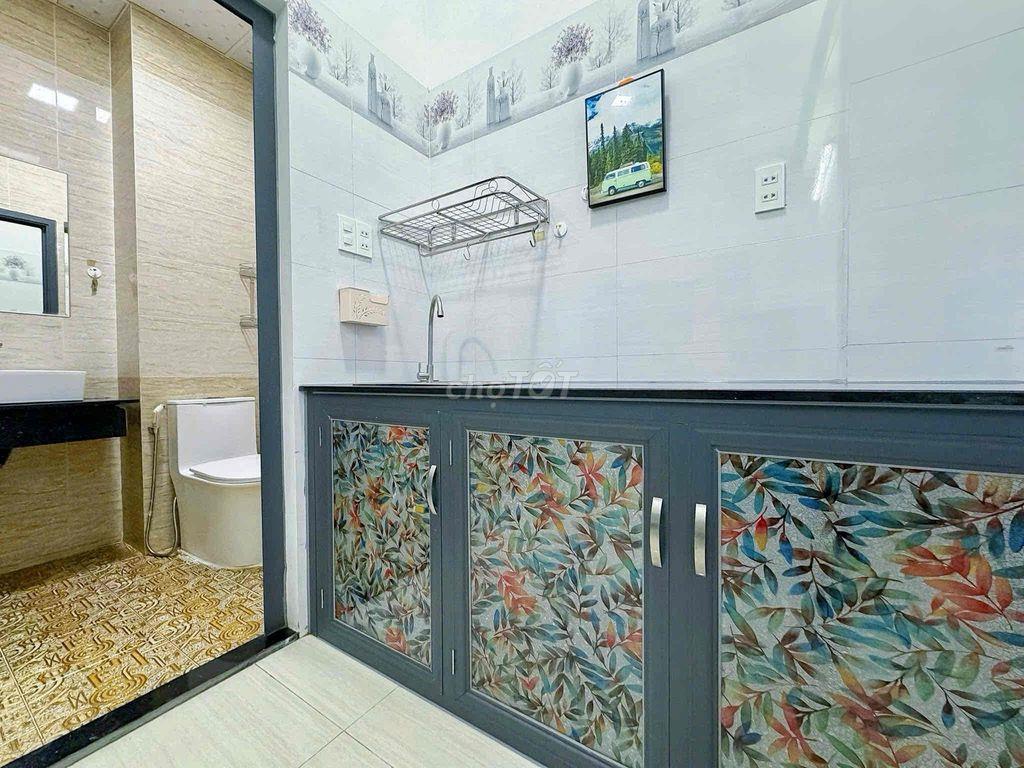PHÒNG STUDIO MỚI XÂY BANCOL,GIẾNG TRỜI NGAY ETOWN2 CỘNG HOÀ GẦN VAA