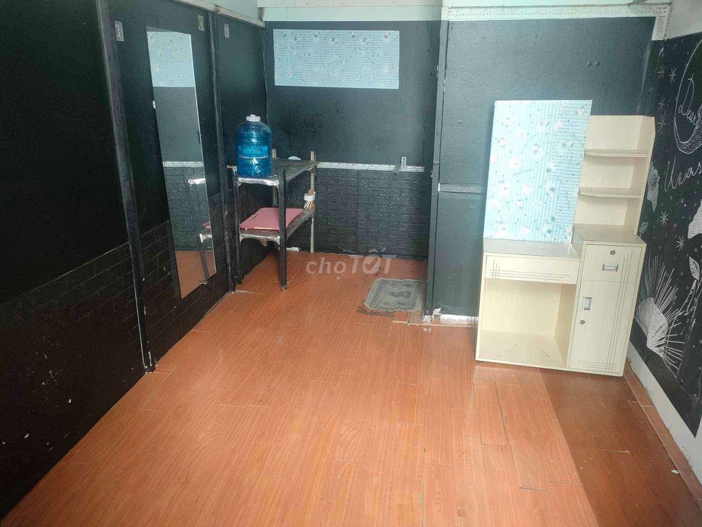 phòng trọ quận Tân Phú đường thoại ngọc hầu 