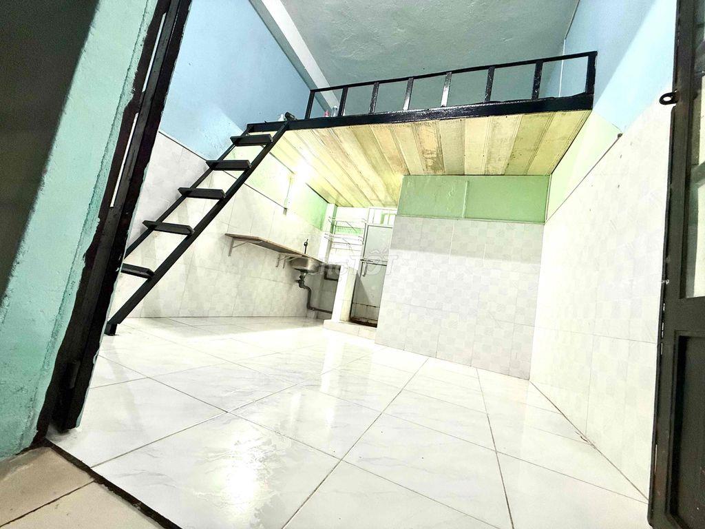 Phòng trọ Dương Đức Hiền sau trường HUIT