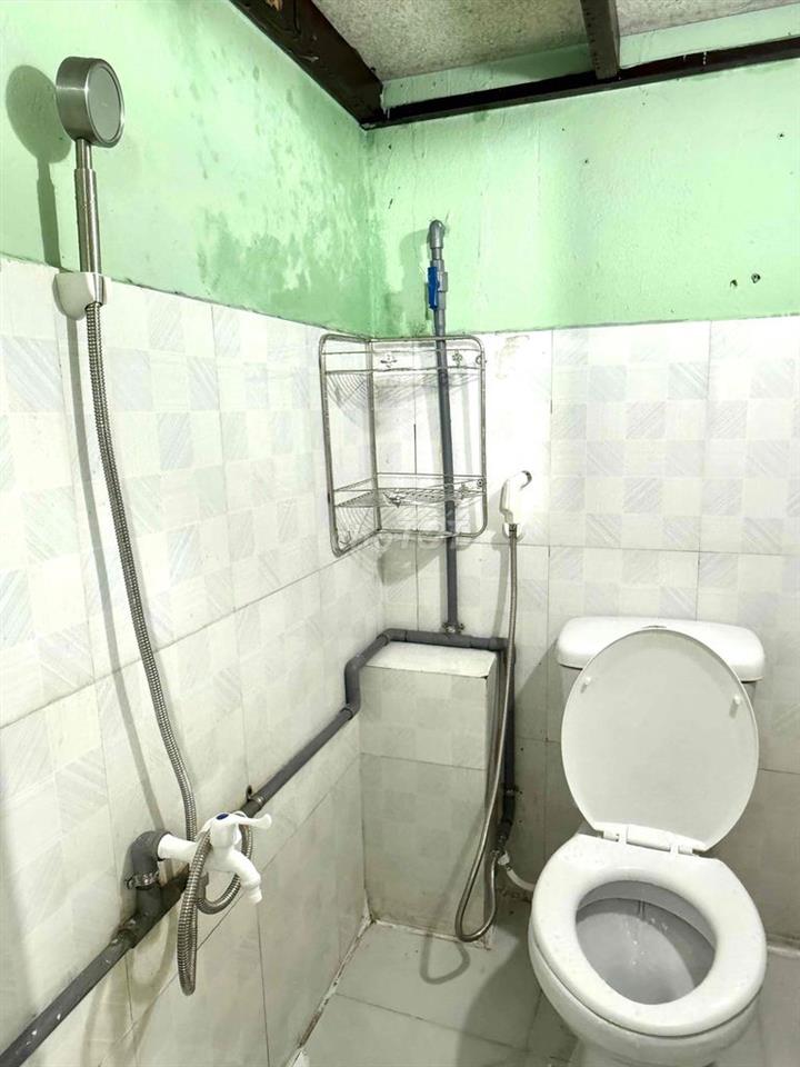 Phòng trọ Dương Đức Hiền sau trường HUIT