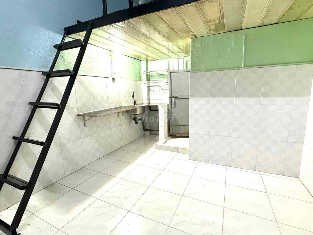 Phòng trọ Dương Đức Hiền sau trường HUIT