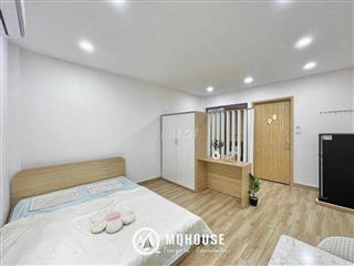 MỚI TRỐNG STUDIO TÁCH BẾP NẰM SÁT SÂN BAY QUA HUIT VÀ HVU 5P DI CHUYÊN