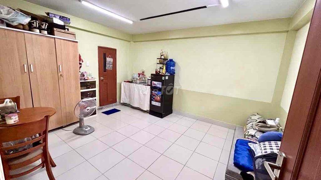 pass phòng 3tr5 hỗ trợ 500k còn 3tr