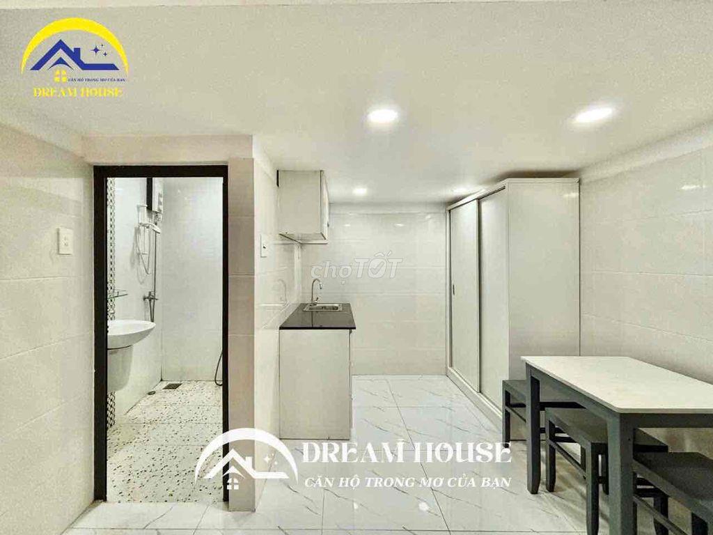 CHDV CỬA SỔ TRỜI GẦN CÔNG THƯƠNG RỘNG THOÁNG Ở ĐƯỢC 4 NGƯỜI