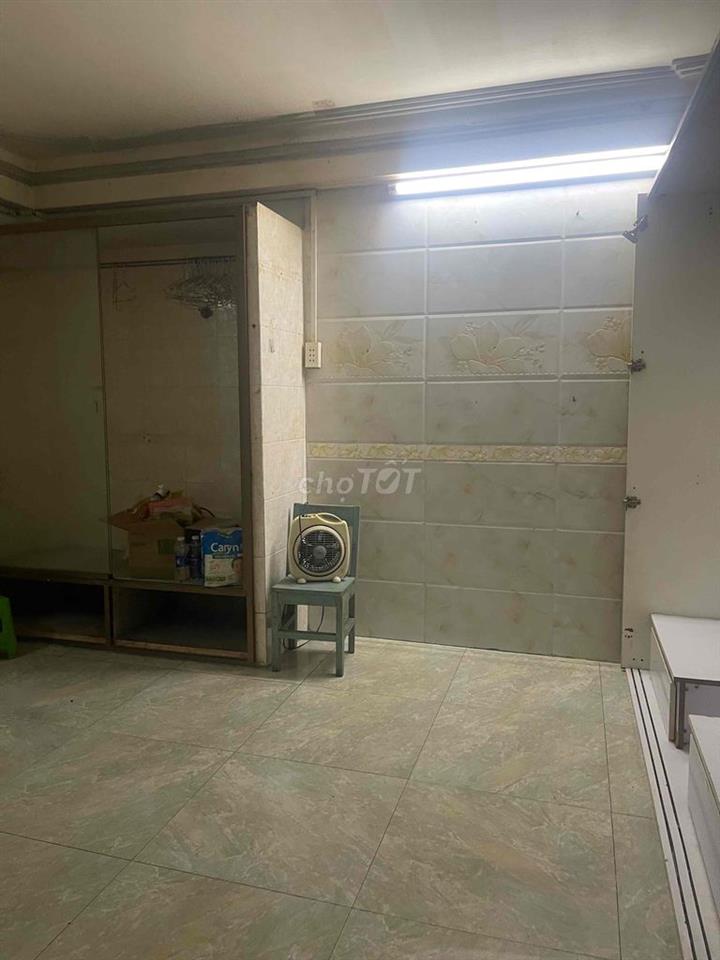 phòng trọ âu cơ ngay bàu cát 8