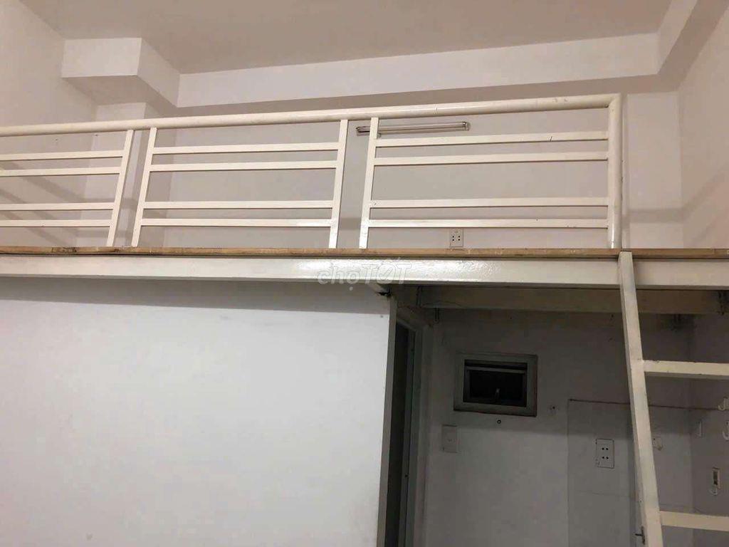 Phòng trọ hòa bình lũy bán Bích gần đầm Sen nước