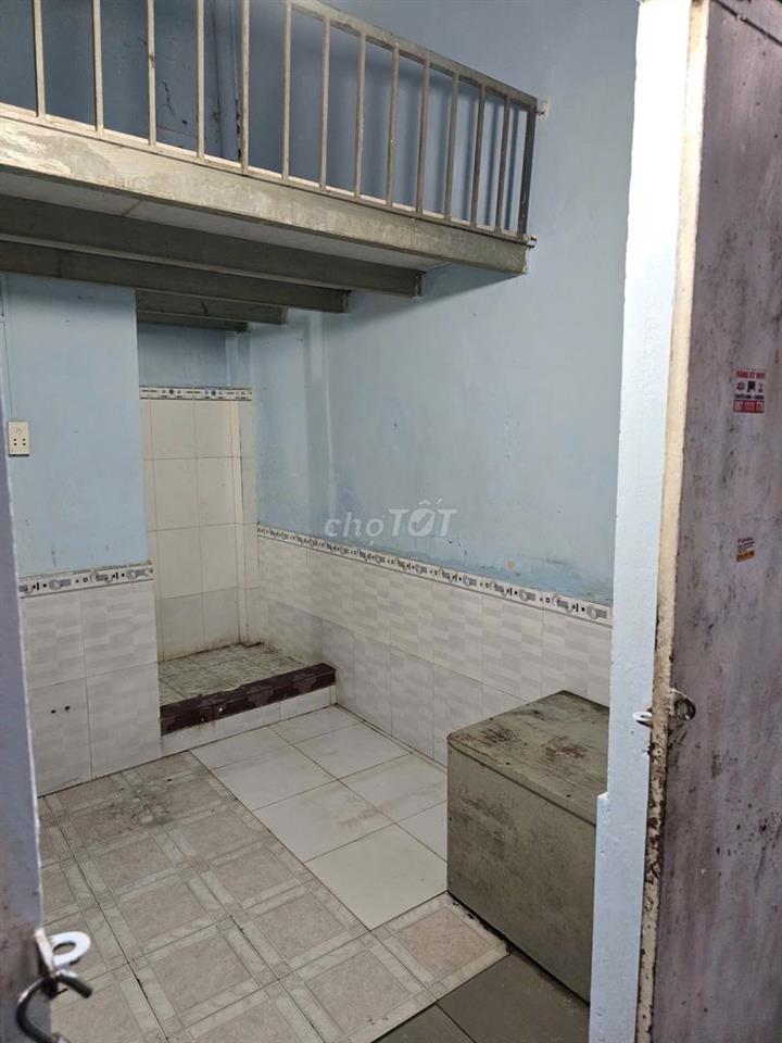 Phòng trọ giá rẻ, sạch sẽ, tiện lợi - 86 Đô Đốc Lộc