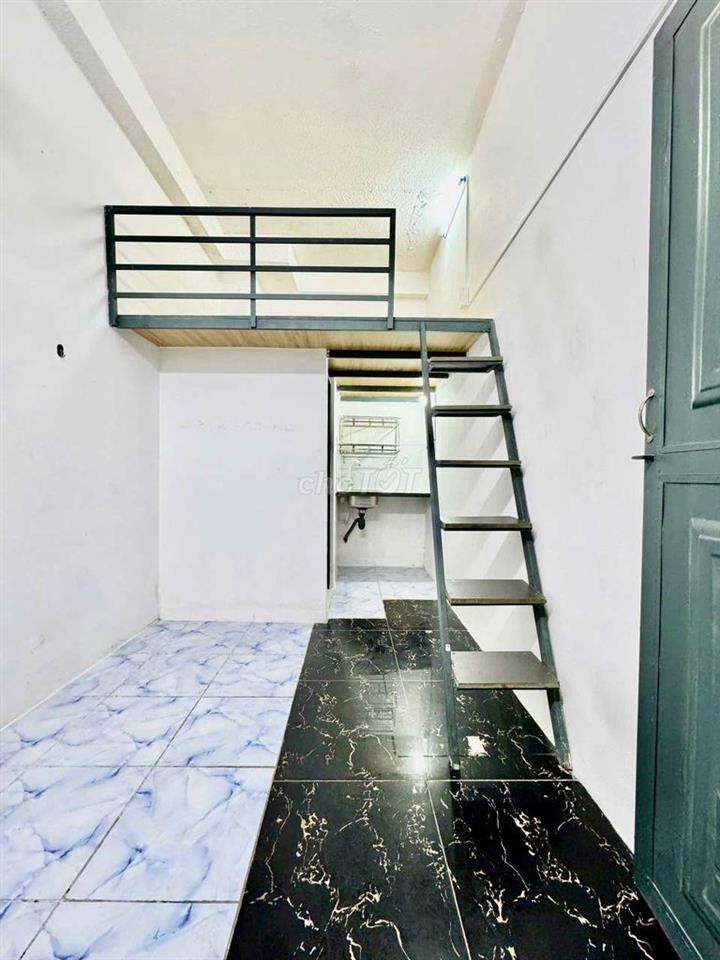 PHÒNG CHỈ 2TR8 – GẦN ĐH VĂN HIẾN & ĐH CÔNG THƯƠNG