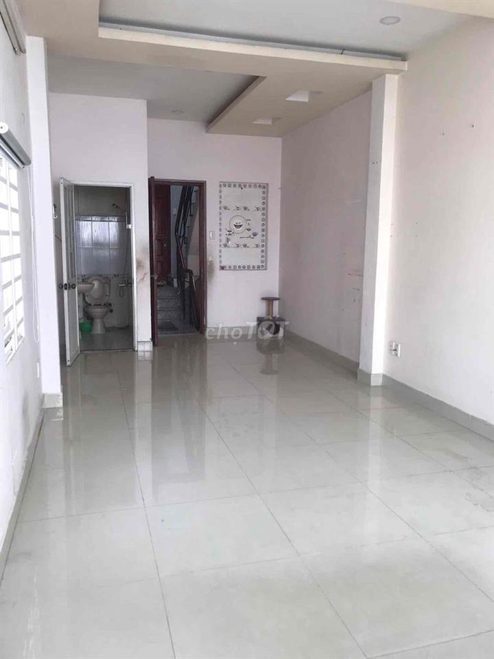 Cho nữ thuê Phòng trong nhà nguyên căn quận Tân Phú