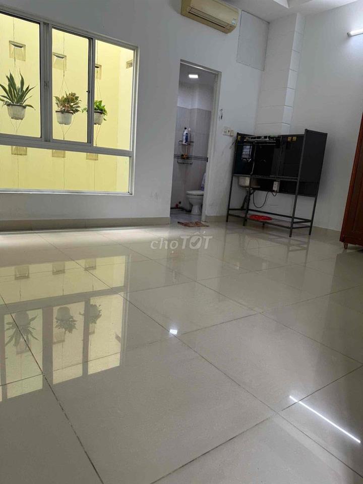 Phòng gần Luỹ Bán Bích - Thoại Ngọc Hầu