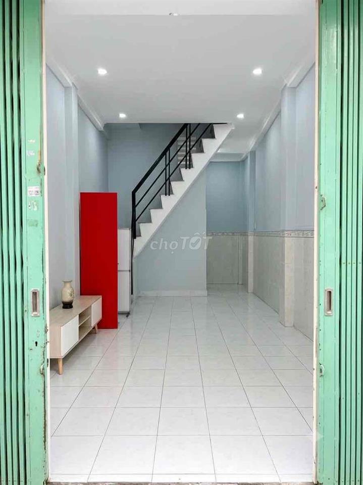 Nhà hẻm Nguyễn Sơn - Văn Cao