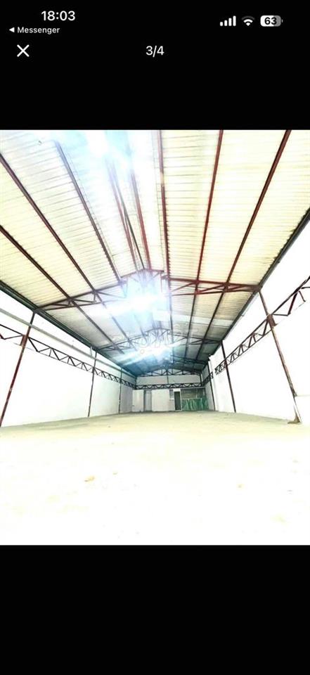 kho mặt tiền họ Lê gần Nguyễn Sơn 8x20