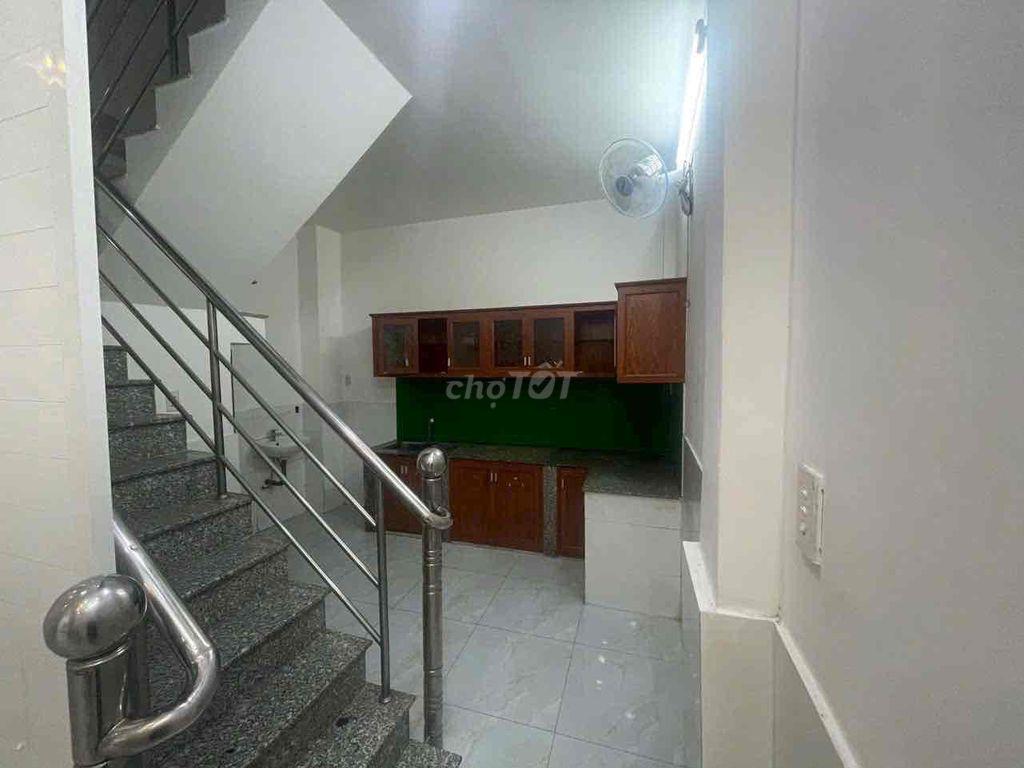 Nhà hẻm gần Lê Trọng Tấn 1 lầu 2PN