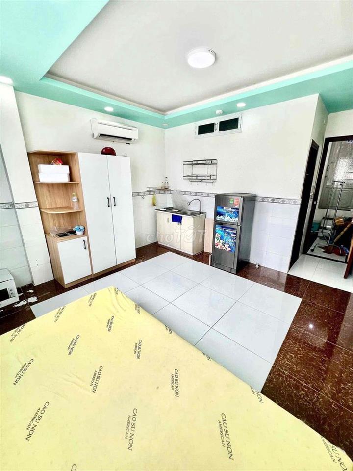 PHÒNG CỬA SỔ FULL NỘI THẤT