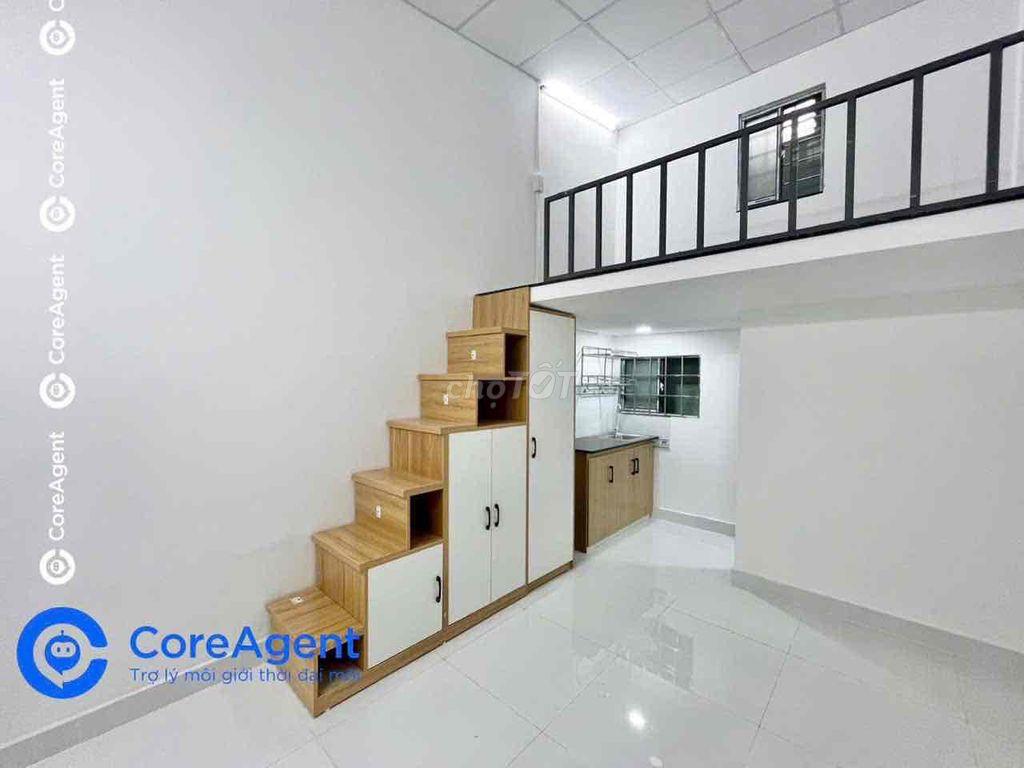 Trống phòng 3tr8 cửa sổ trời kế bên Đại học Văn Hiến