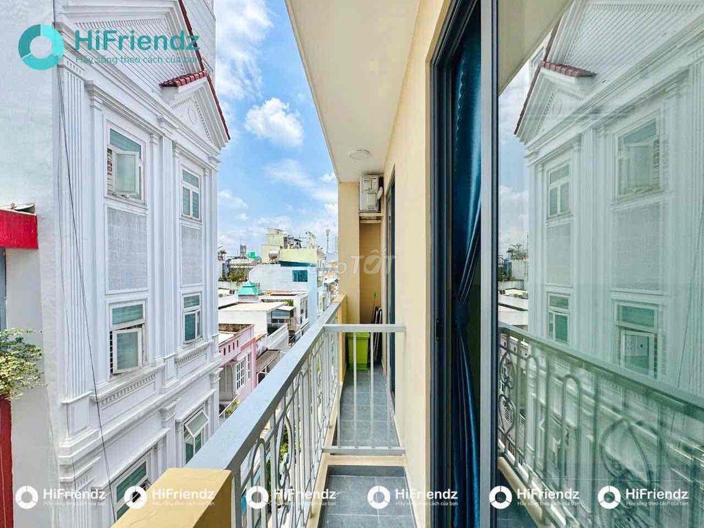trống studio, tách bếp, bancol - ngay Lạc Long Quân q11