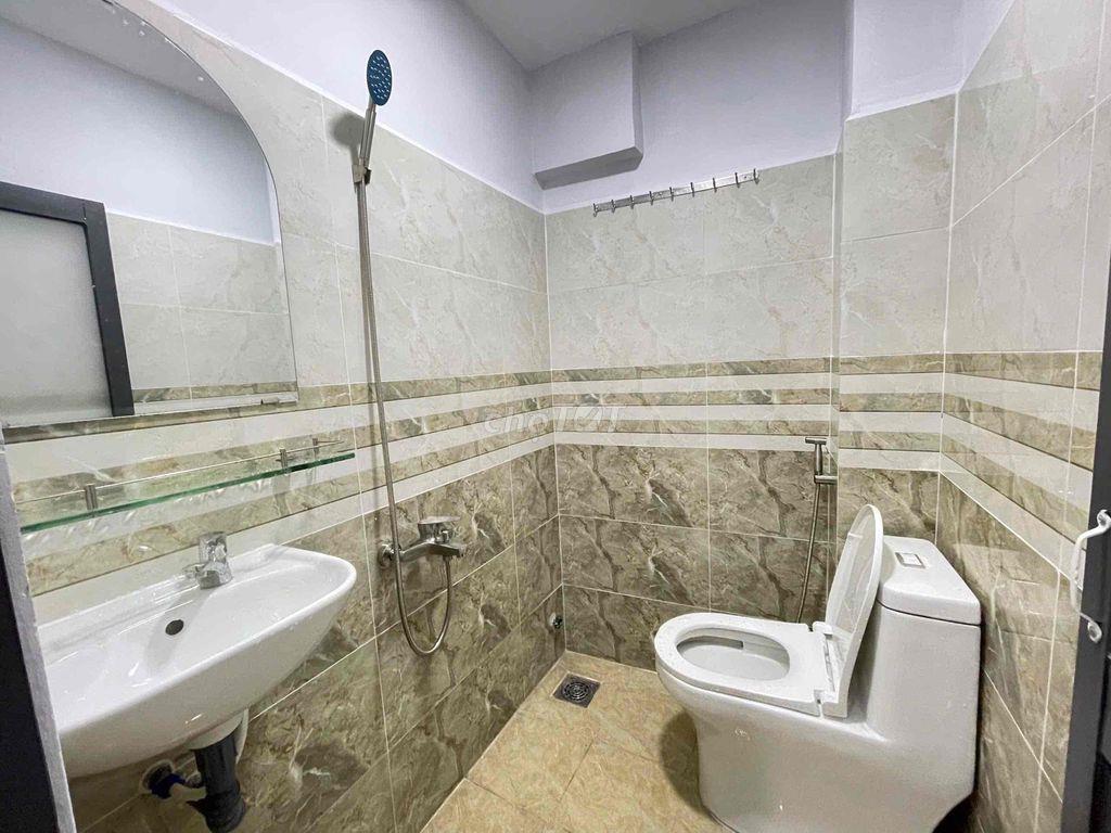 Căn Hộ 2 Phòng Ngủ Bancol - 8tr3 - Ngay Cộng Hoà