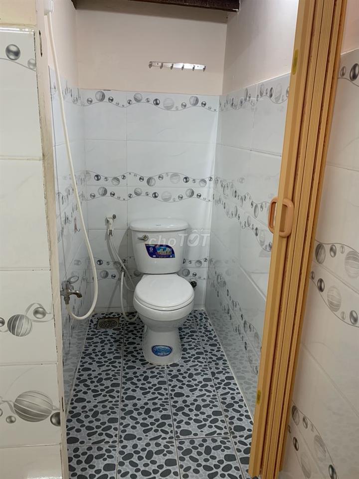 Cho thuê nhà trọ quận Tân Phú gần Đầm sen q11