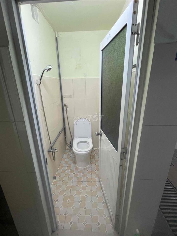Cho Thuê Phòng Trọ Không Gác, Máy Lạnh