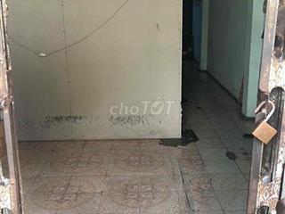 Cho thuê khu nhà dưới 40m² gồm 2 phòng trống tại Quận Tân Phú - Giá tố