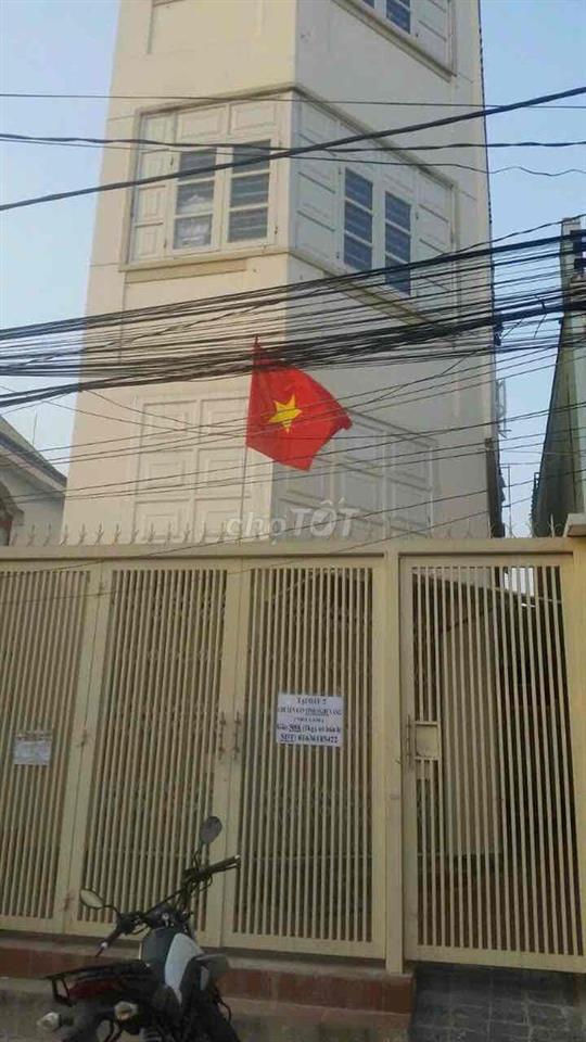 PHÒNG TRỌ 18M2, CÓ GÁC LỬNG, Đ.LÊ TRỌNG TẤN