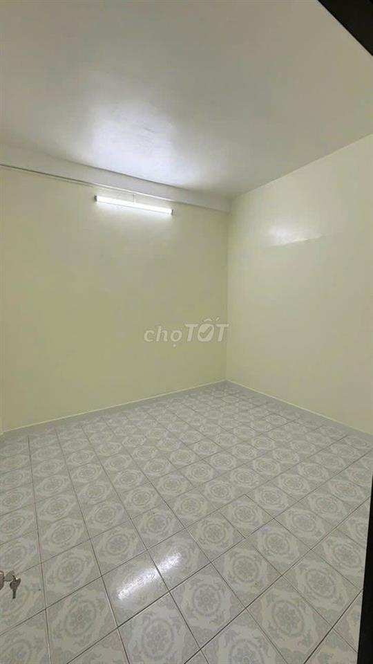 Chính chủ cho thuê phòng- Đường Ngô Quyền x 3/2 (QUẬN 10)