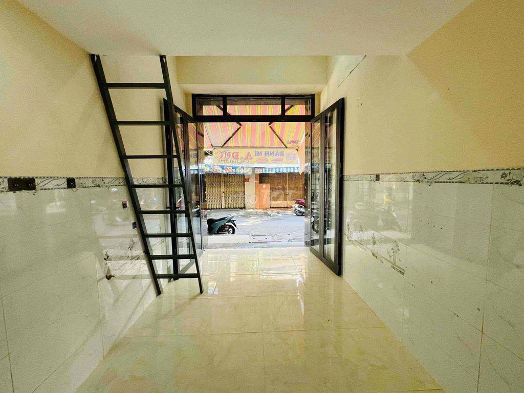 cho thuê mb trệt