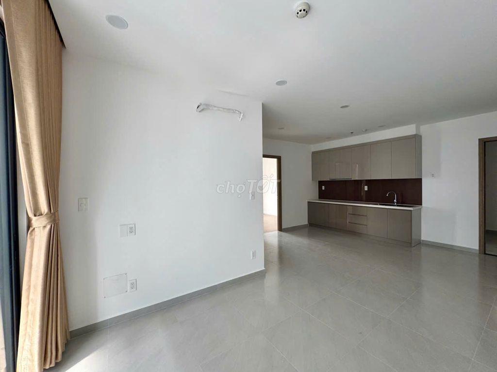 Bán căn hộ MT Eastmark City 99m2 3PN + 3WC, sổ hồng sẵn, mới 100%.