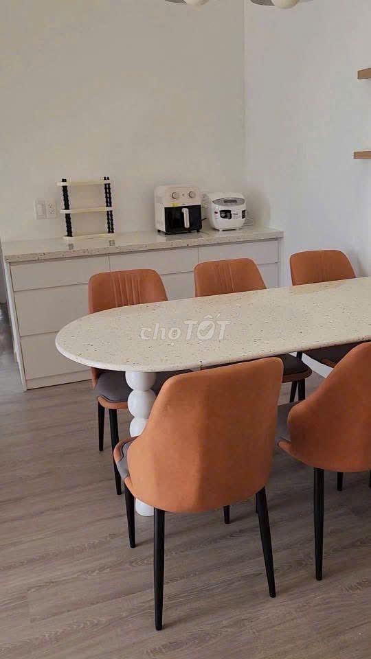 Bán căn Ricca 2PN,2WC DT 70m nhà mới giá 3.950 tỷ sổ hồng sẵn,Full nt.