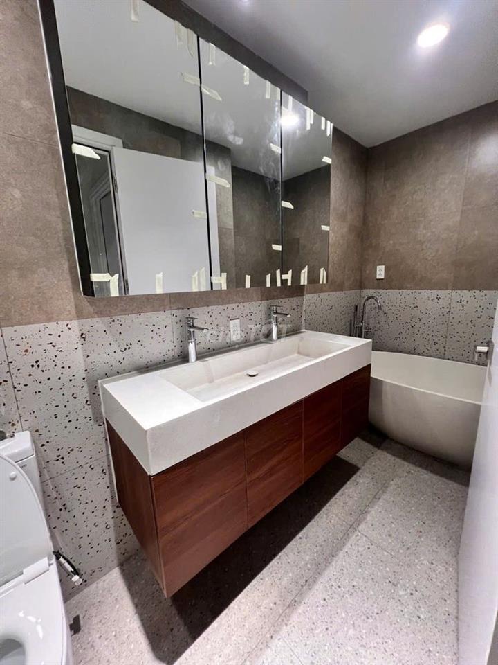 Bán chung cư Ricca 3pn+3wc dt 115m2 có sổ hồng,giá 5.1 tỷ bao sang tên