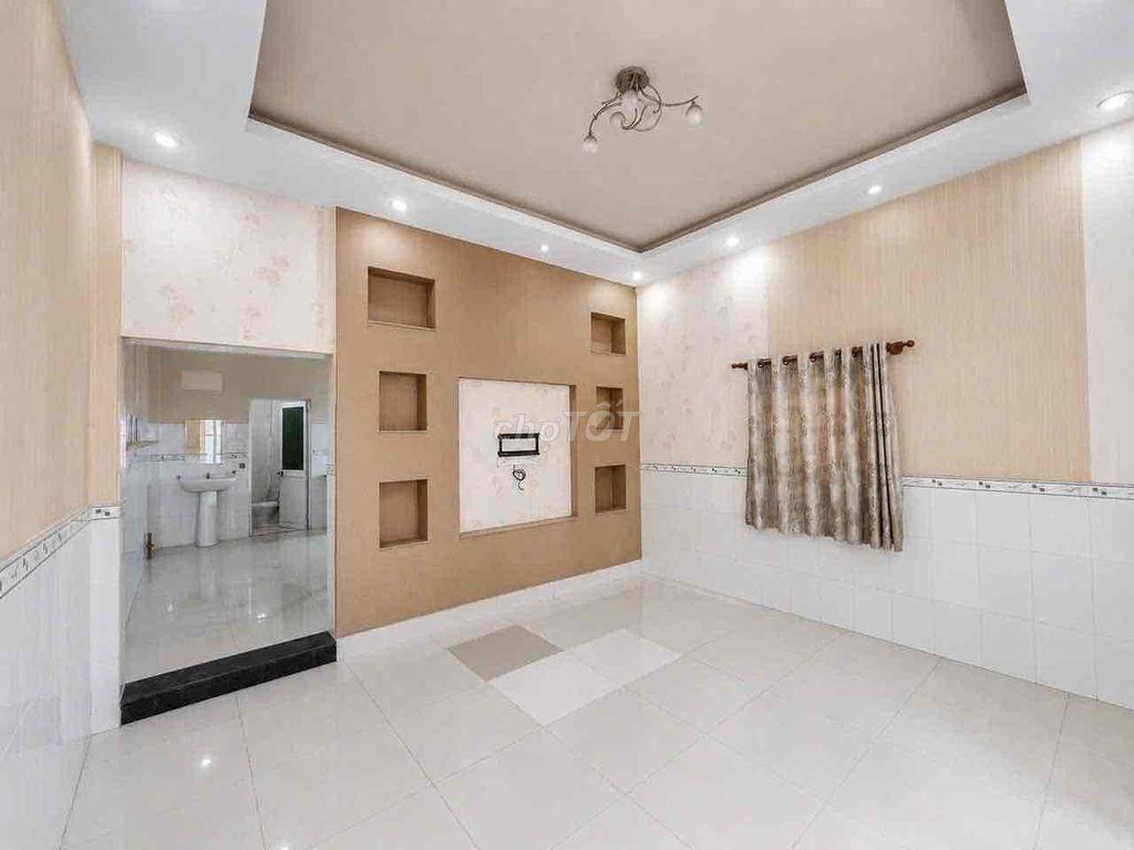 nhà cũ - tiện xây mới Cách Mạng tân phú - nhỉnh 6 tỷ