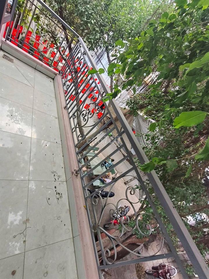 Chủ cần tiền bán gấp nhà 181m2 bình trưng Tây quận 2 cũ