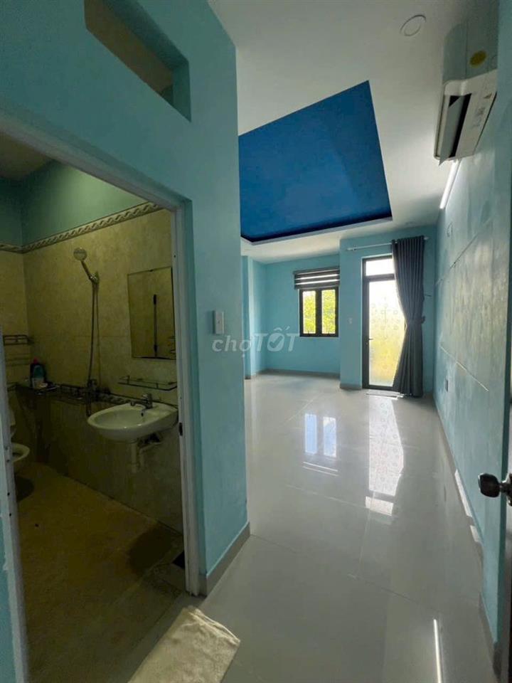 Cho thuê nhà 3 tầng đường số 2 HIệp Bình sát ĐH luật Siêu thị coop