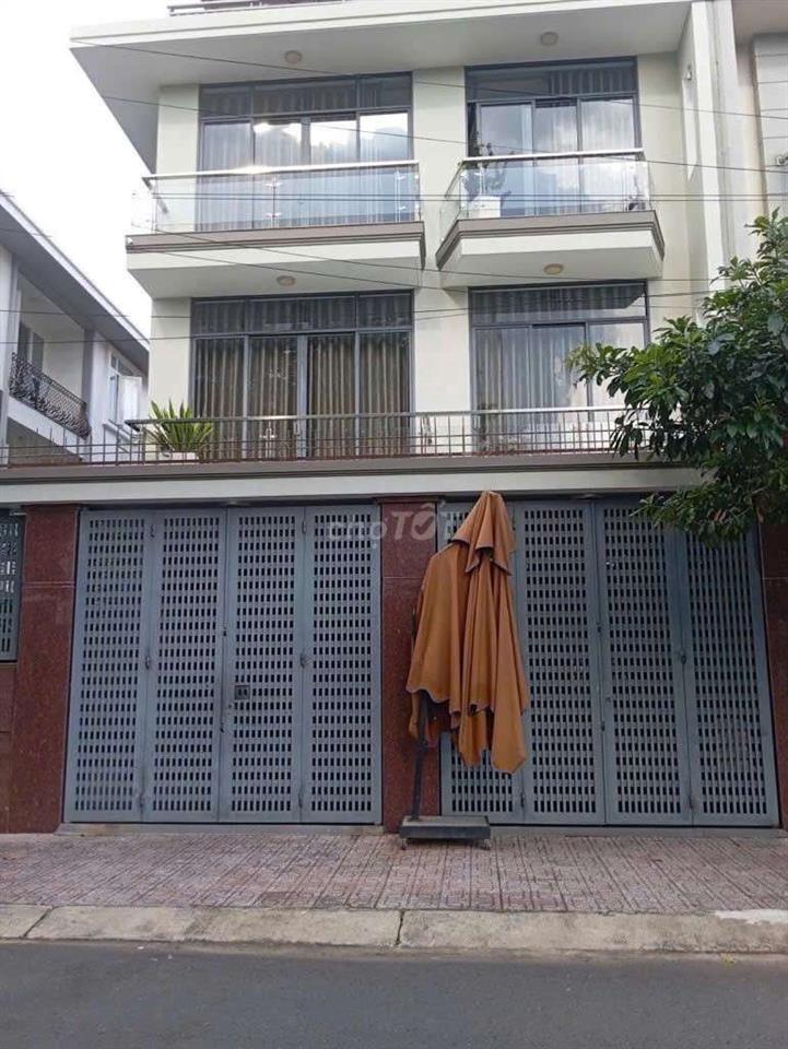 Biệt thự liên phường, Quận 9