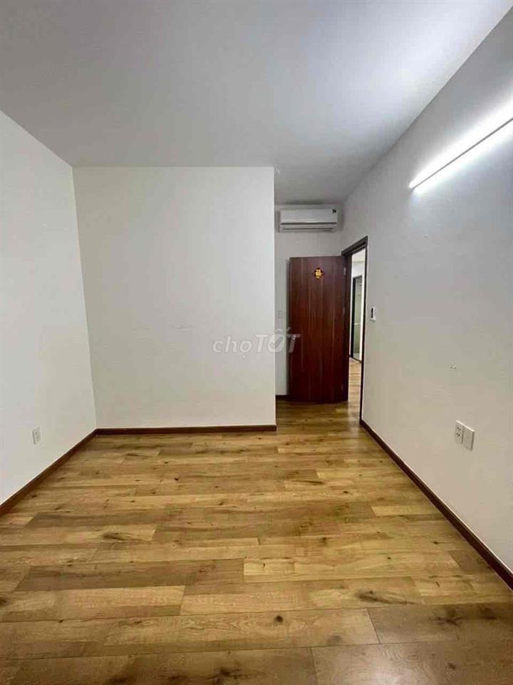 Flora Novia cần bán căn 2PN2WC 75m2 giá 3,75 tỷ đã có sổ hồng