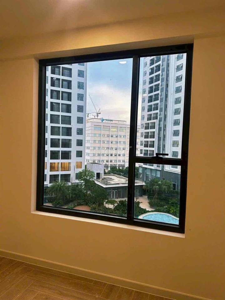 Green Skyline bán căn 2PN2WC 71m2 view hồ bơi tầng 6 giá 3.95 tỷ full