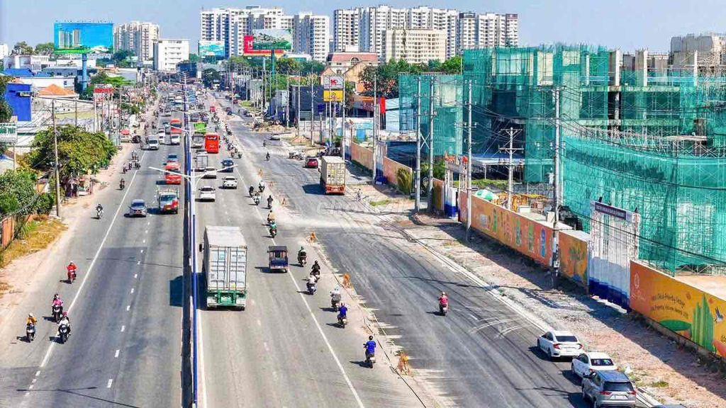 BÁN CĂN 2PN BCONS NEW SKY MẶT TIỀN QUỐC LỘ 13 GẦN AEON, NGUYỄN KIM