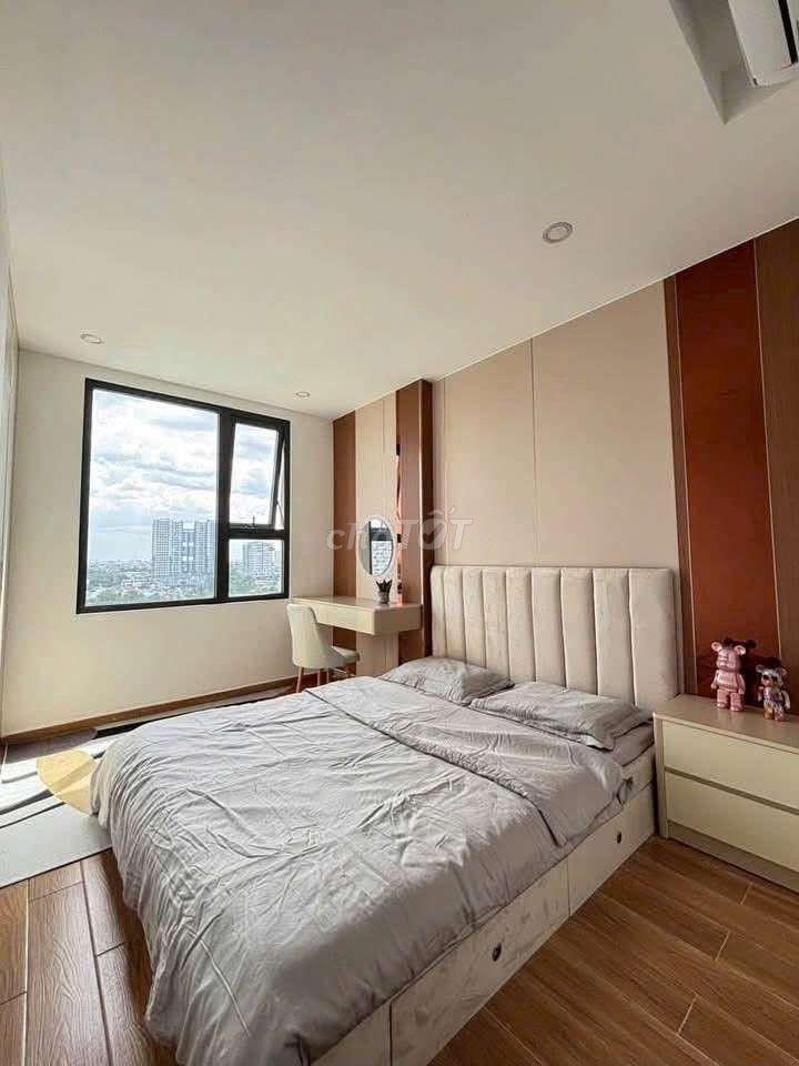 Chính chủ cần bán căn hộ full nội thất