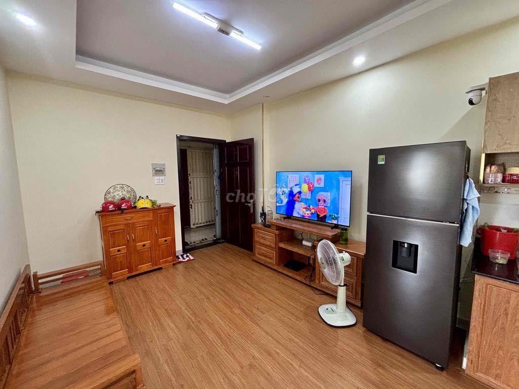C/c Mỹ Long, căn góc, 2PN, 1WC