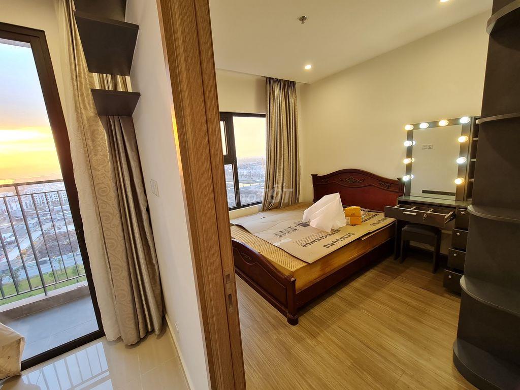 BÁN CĂN HỘ VINHOMES GRAND PARK (tầng cao, view đẹp)