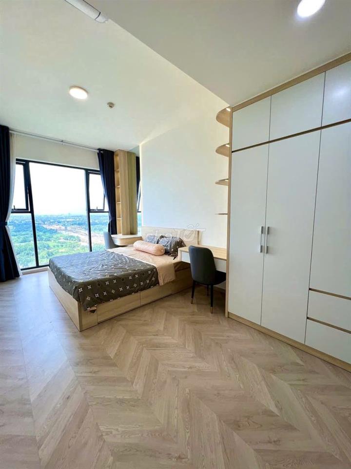 Bán 2PN Lumière Boulevard 72m² Full NT tầng 18 hướng ĐN