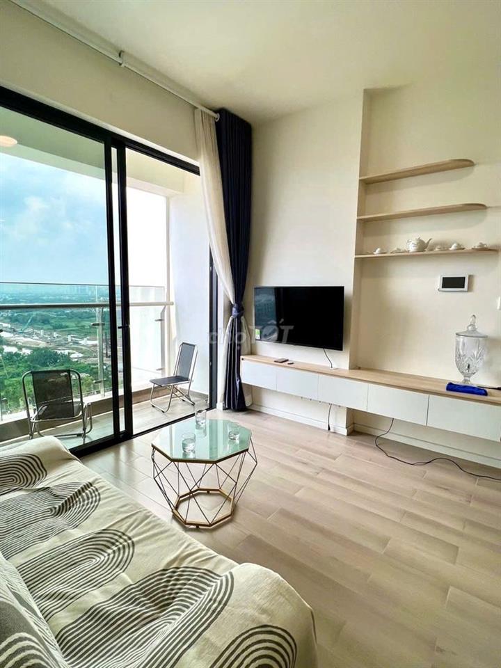 Bán 2PN Lumière Boulevard 72m² Full NT tầng 18 hướng ĐN