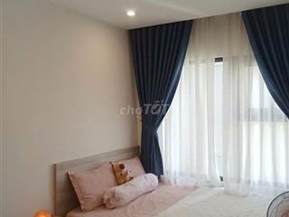 Cần tiền bán căn hộ view đẹp giá rẻ..
