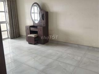 Bán căn hộ chung cư Mỹ Long