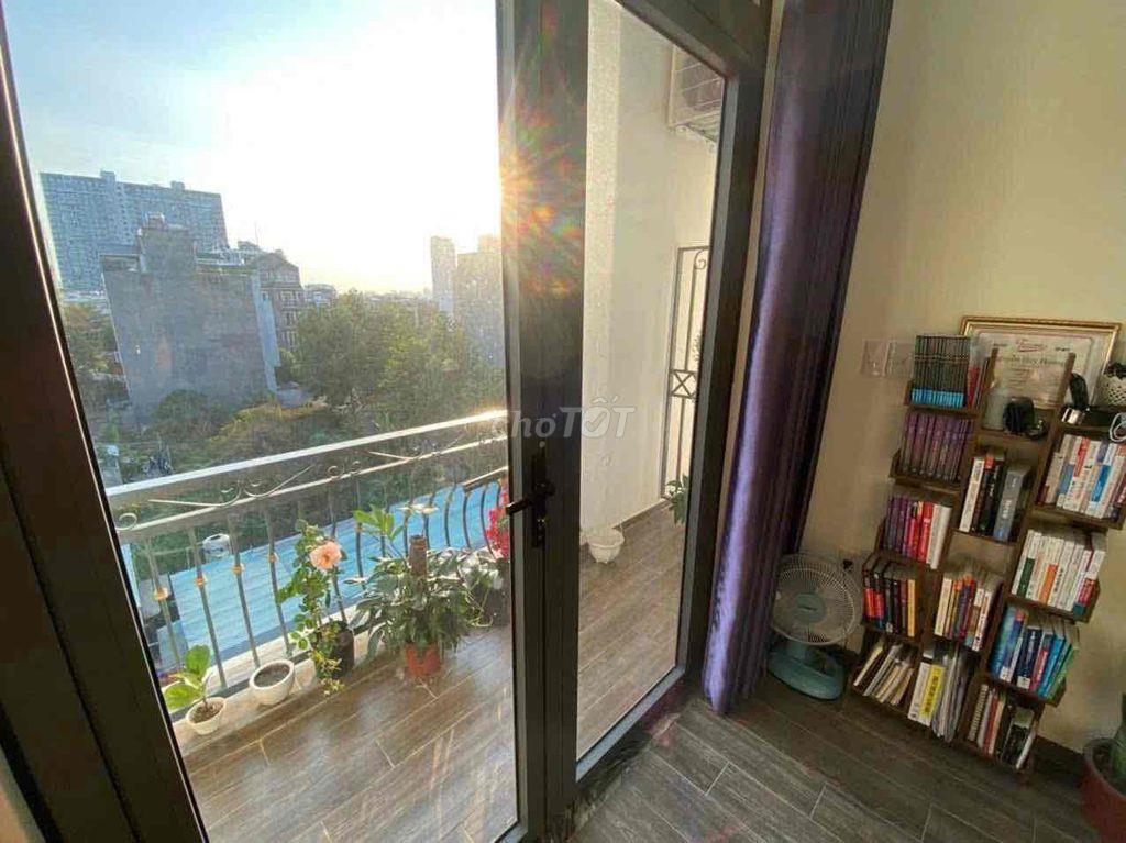 Studio Ban Công Ngập Nắng Tự Nhiên - Full NT - Đảo Kim Cương -Quận 2