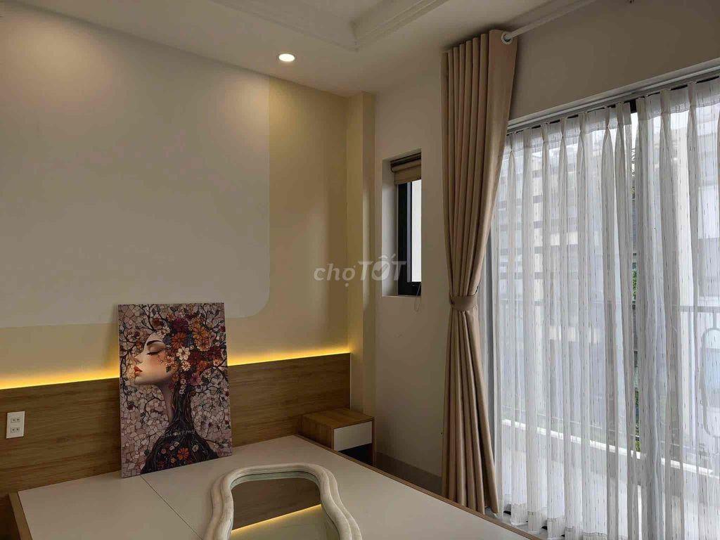 💵Mới trống - tách bếp banconl lớn hơn 35m2 - full nội thất - ánh sáng