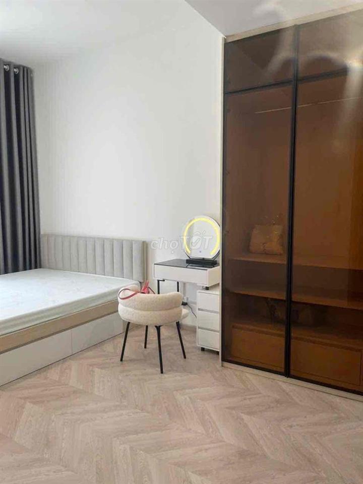 cho thuê căn 3PN 100m2 VINHOMES GRAND PARK QUẬN 9.