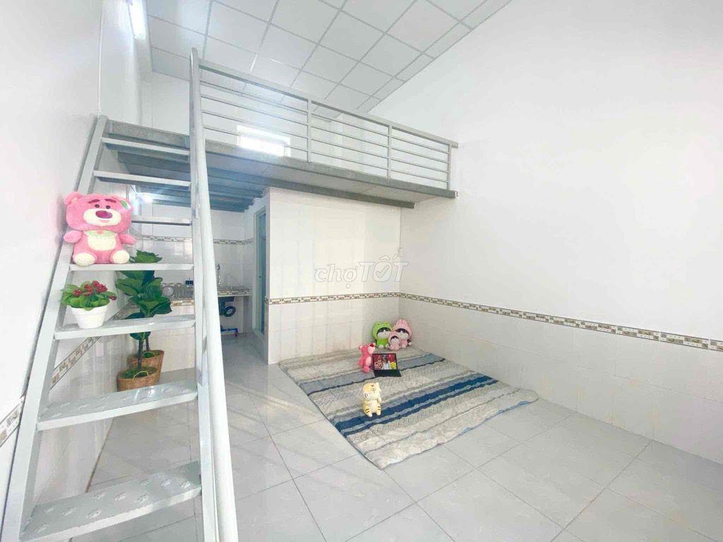 Phòng Trọ Giá Tốt Đường 182 Q9 gần ĐH UFM, PTIT - Cho ở 4-5 người,